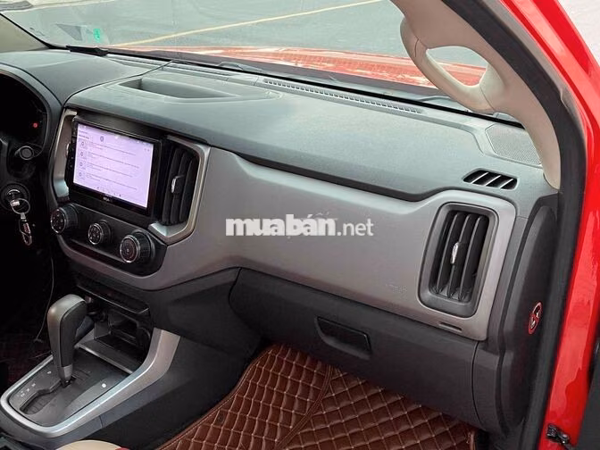 Chevrolet Colorado 2018 Tự động Đỏ 90000 km