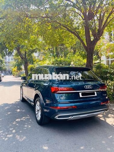 Audi Q7 7 chỗ màu Xanh