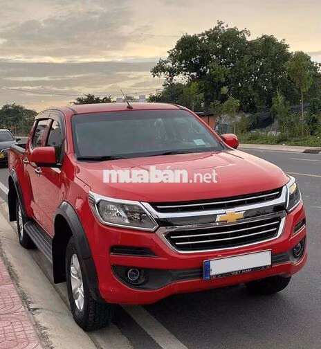 Chevrolet Colorado 2018 Tự động Đỏ 90000 km