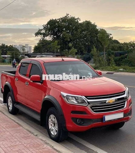 Chevrolet Colorado 2018 Tự động Đỏ 90000 km