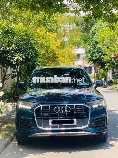 Audi Q7 7 chỗ màu Xanh