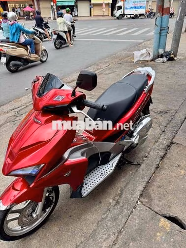 🟡🟡 AB 125 2017 Đỏ đen xe đẹp có trả góp
