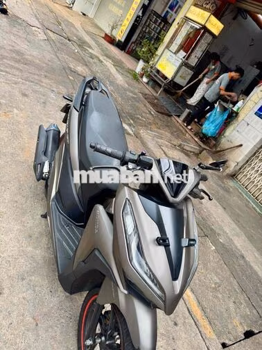🟢🟢 Vario 150 Nâu đen cuối 2021 rất đẹp có góp