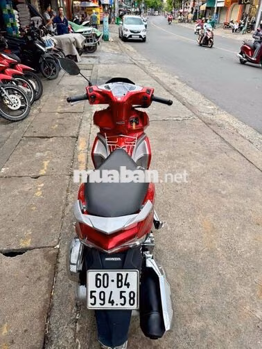🟡🟡 AB 125 2017 Đỏ đen xe đẹp có trả góp