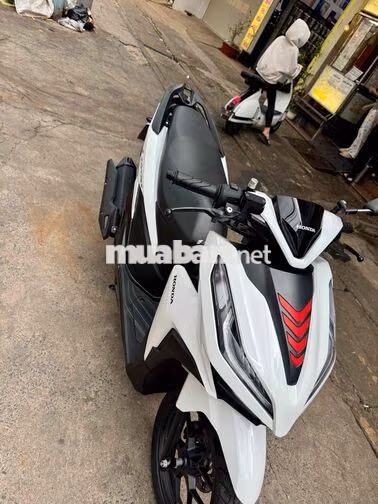 🔴🔴 Vario 125 Trắng đen 2022 xe đẹp có góp