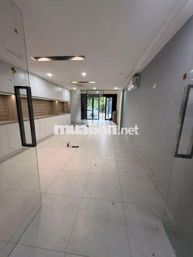 cho thuê nhà nguyên căn an phú đông quận 12