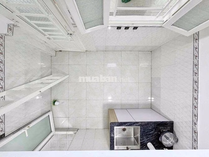Cho Thuê Phòng Gác Cao Giá Rẻ Nội Thất Gần ĐH Công Thương ĐH Văn Hiến