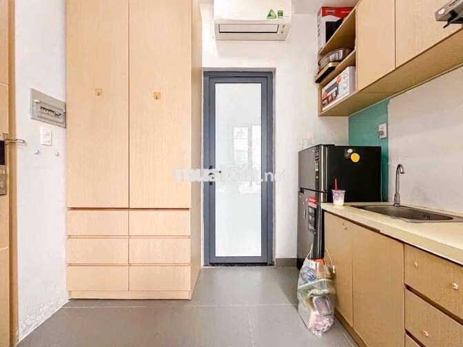SIÊU PHẨM STUDIO FULL NỘI THẤT, CỬA SỔ TRỜI SÁT CẦU NGUYỄN CĂN CỪ