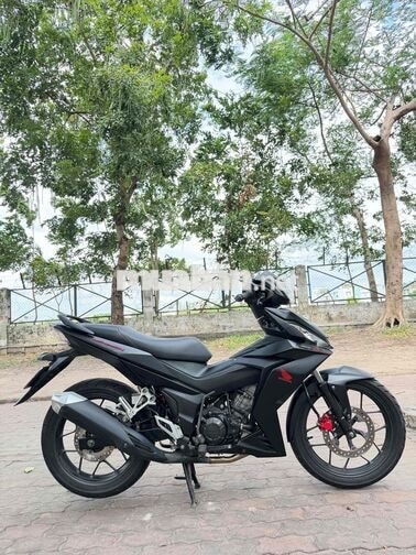 Honda Winner v1 2018 PBĐB đen nhám BSTP chính chủ