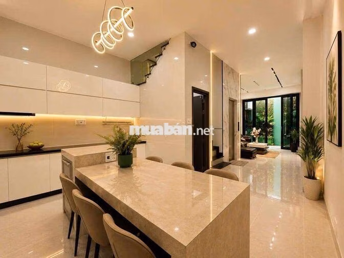 Mặt Tiền 4 tẩng 5x20m khu Aeon Tên Lửa. Chỉ 11 Tỉ hơn