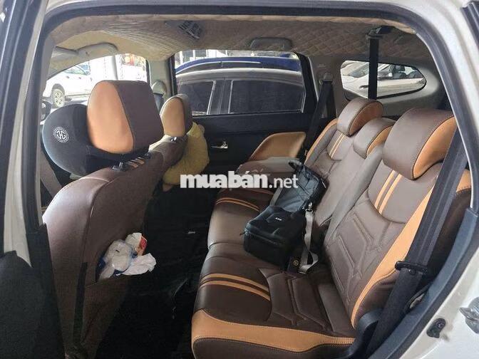 Toyota Rush 1.5 AT 2019 Trắng 7 chỗ