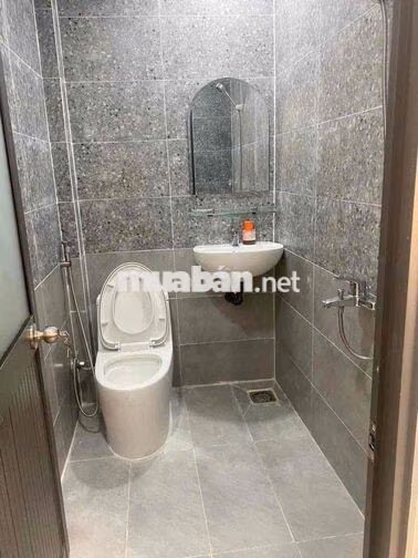 Phòng ngủ tách bếp Vũ Tùng gần chợ Bà Chiểu