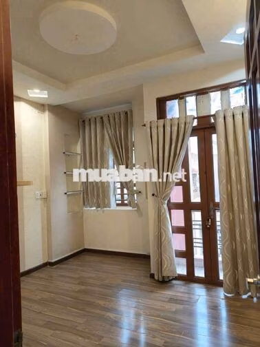 Cho thuê nhà 6phòng ngủ lê đức thọ f16 gv