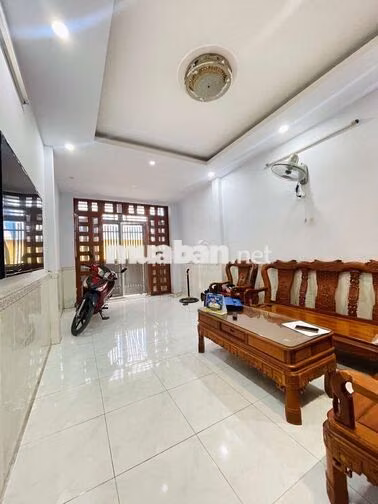 50M2 2 tầng - Emart Phan Huy Ích - Hẻm thông 3M siêu tiện ích