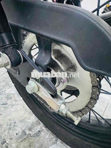 GPX Legend 150 Fi Xám 1900km