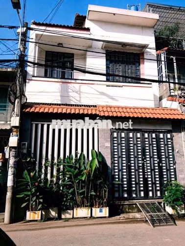 CHO THUÊ NHÀ MẶT TIỀN GIÁ RẺ 3PN 2WC 