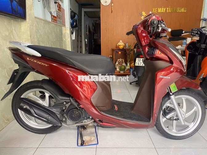 Honda Vision 2020 màu Đỏ chính chủ bs sài gòn