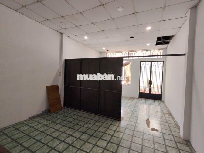 NHÀ 1T1L HẺM OTO THÔNG NGAY TẦM VU - 2PN 2WC - 11 TRIỆU
