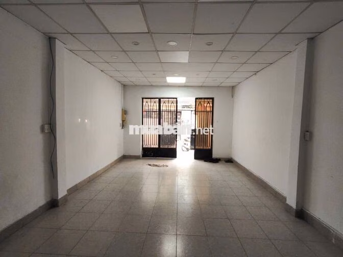 NHÀ 1T1L HẺM OTO THÔNG NGAY TẦM VU - 2PN 2WC - 11 TRIỆU