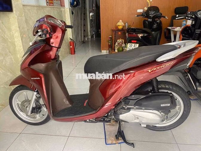 Honda Vision 2020 màu Đỏ chính chủ bs sài gòn