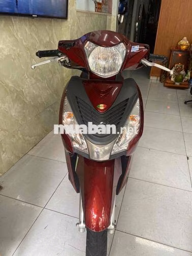 Honda Vision 2020 màu Đỏ chính chủ bs sài gòn