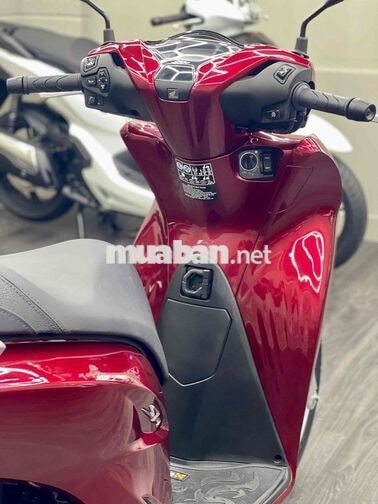 SH 125 CBS 2025 Đỏ Bạc Đen 600km Bstp Chính Chủ