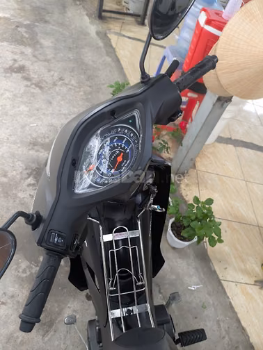 Cần bán xe máy Honda wave giá 16.5tr. xe chưa một vết e