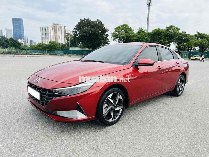 Hyundai Elantra 2022 2.0AT Đỏ 22000 km