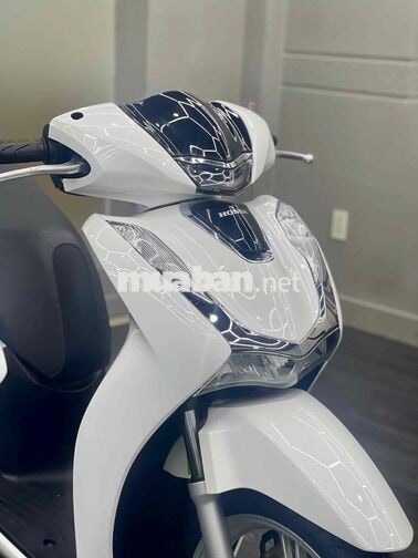 SH125 CBS 2022 Trắng bạc Bstp Chính Chủ