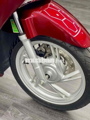 SH 125 CBS 2025 Đỏ Bạc Đen 600km Bstp Chính Chủ