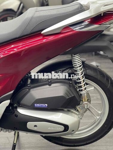 SH 125 CBS 2025 Đỏ Bạc Đen 600km Bstp Chính Chủ