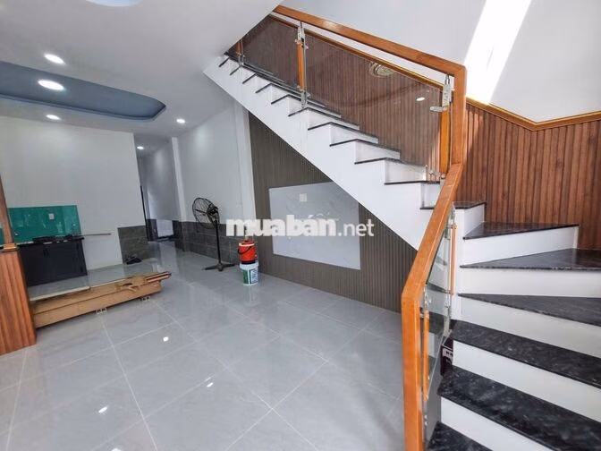 Nhà đẹp mới xây gần KCN Phước Đông Tây Ninh. 1,85 tỷ