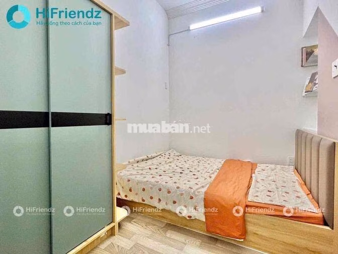 Căn hộ 2 Phòng ngủ - có đủ nội thất - ngay tại Parc Mall