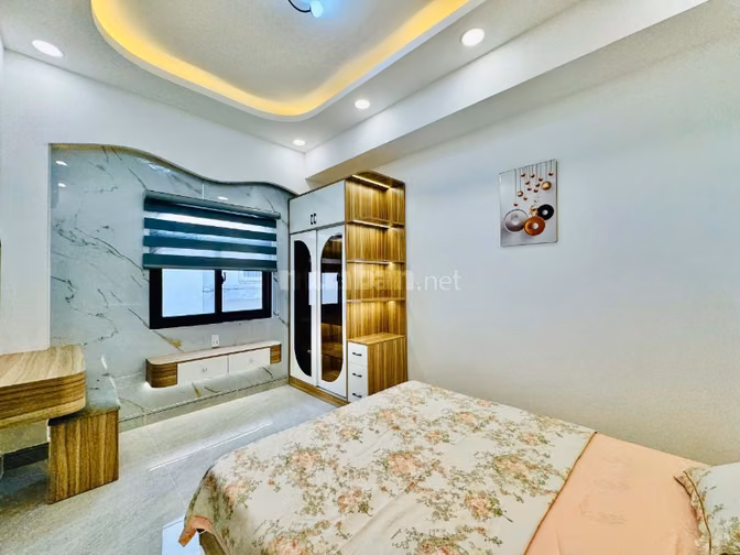 CHÍNH CHỦ BÁN NHÀ TUYỆT ĐẸP HẺM XE HƠI ĐẾN CỬA GẦN CV GIA ĐỊNH, BV 175