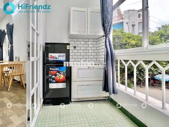 Căn hộ 2 Phòng ngủ - có đủ nội thất - ngay tại Parc Mall