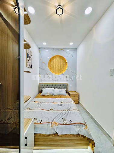 CHÍNH CHỦ BÁN NHÀ TUYỆT ĐẸP HẺM XE HƠI ĐẾN CỬA GẦN CV GIA ĐỊNH, BV 175