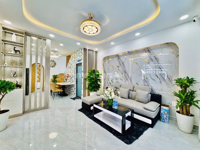 CHÍNH CHỦ BÁN NHÀ TUYỆT ĐẸP HẺM XE HƠI ĐẾN CỬA GẦN CV GIA ĐỊNH, BV 175
