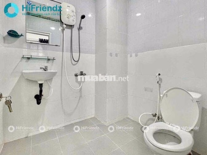 Căn hộ 2 Phòng ngủ - có đủ nội thất - ngay tại Parc Mall