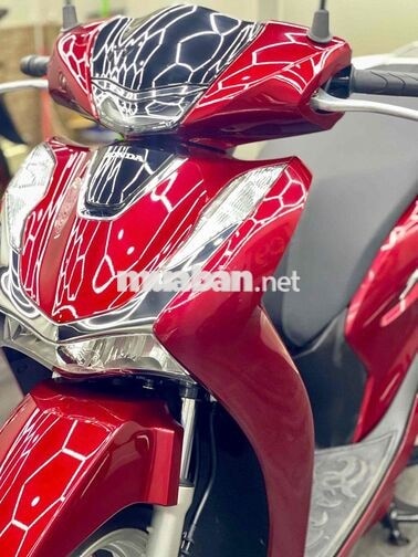 SH 125 CBS 2025 Đỏ Bạc Đen 600km Bstp Chính Chủ