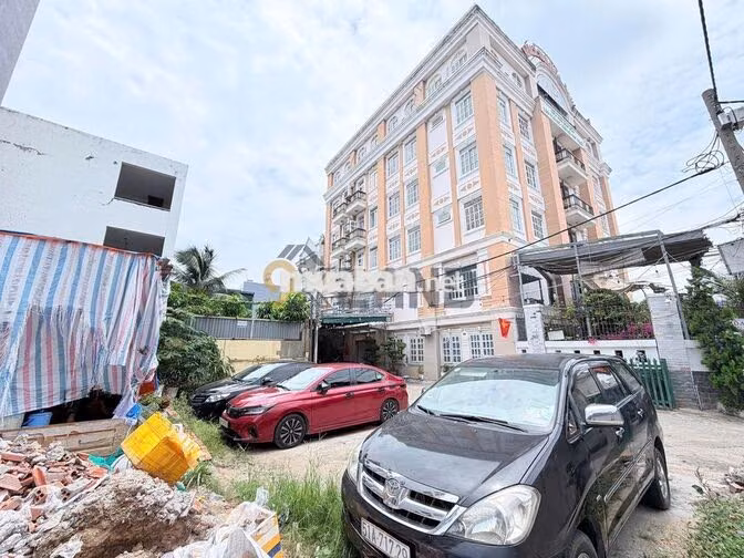 LÔ ĐẤT NỀN HẺM XE HƠI - NGANG 6M SIÊU HIẾM - SÁT PHẠM VĂN ĐỒNG