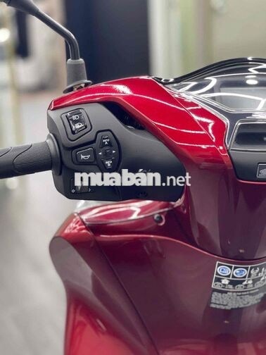 SH 125 CBS 2025 Đỏ Bạc Đen 600km Bstp Chính Chủ
