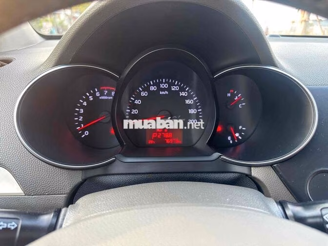 Kia Morning Si AT 2017 Trắng 76000 km Ghế da