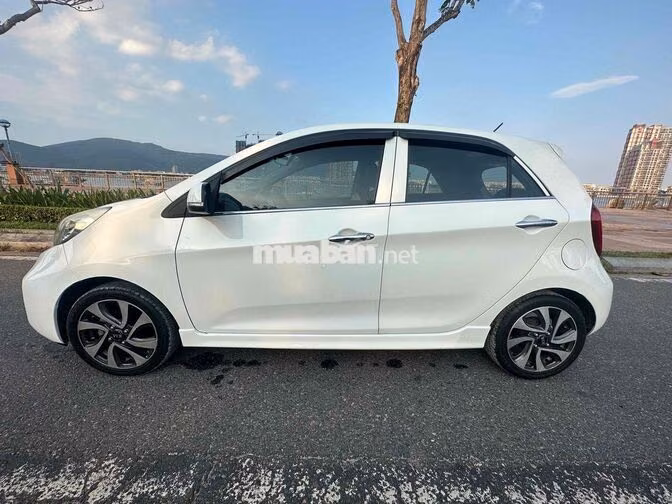 Kia Morning Si AT 2017 Trắng 76000 km Ghế da
