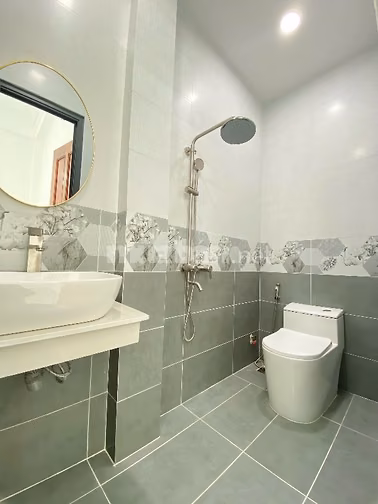 NHÀ MỚI XÂY HẺM AN DƯƠNG VƯƠNG GẦN VÕ VĂN KIỆT, 4.1x12m 3.5TẤM GIÁ TỐT