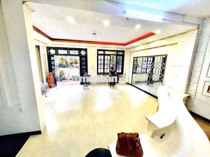 CỰC HÓT VIILA Cư Xá Bắc Hải - Mặt tiền Đồng Nai, P15, Q.10 -  600m2