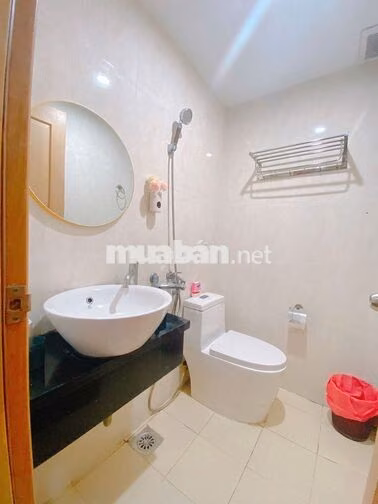 Chính chủ Cho thuê theo tháng căn hộ 2pn Mường thanh view biển