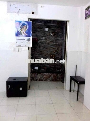 Cho thuê nhà nguyên căn(dt:4,2x20m, 3pn2wc) Quang Trung p10 GV
