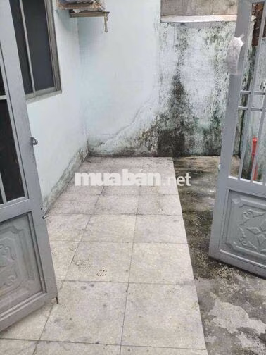 nhà cấp bốn 1pn1wc1 máy lạnh gần chùa ưu đàm