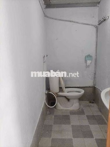nhà cấp bốn 1pn1wc1 máy lạnh gần chùa ưu đàm