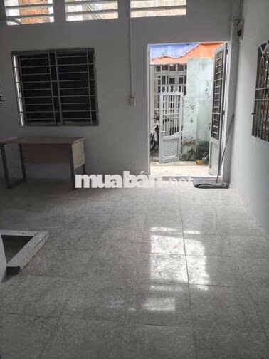 nhà cấp bốn 1pn1wc1 máy lạnh gần chùa ưu đàm